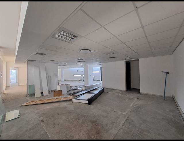 285M² OFFICE FOR SALE IN ILLOVO